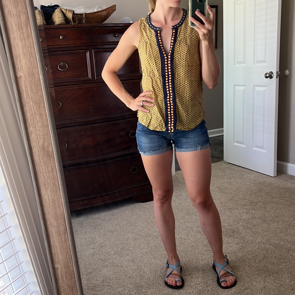 Beautiful Easley high low tank top